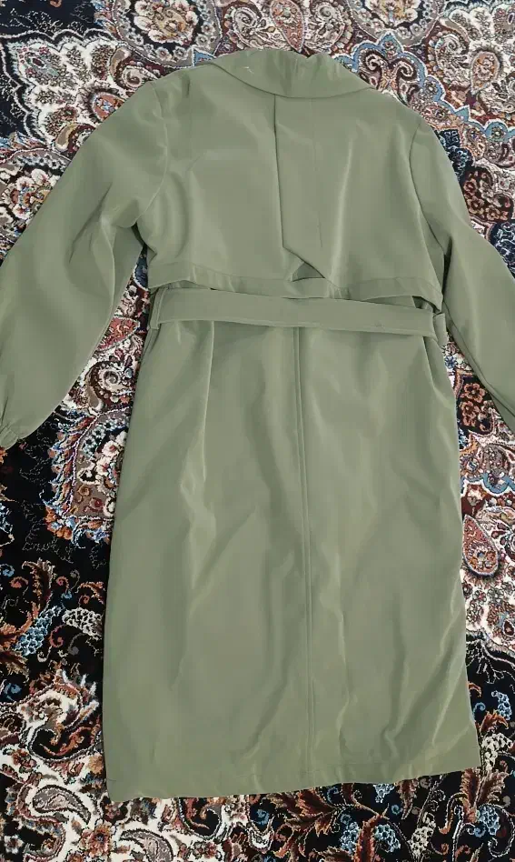 تعدادی کاپشن و پالتو|لباس|دورود, |دیوار