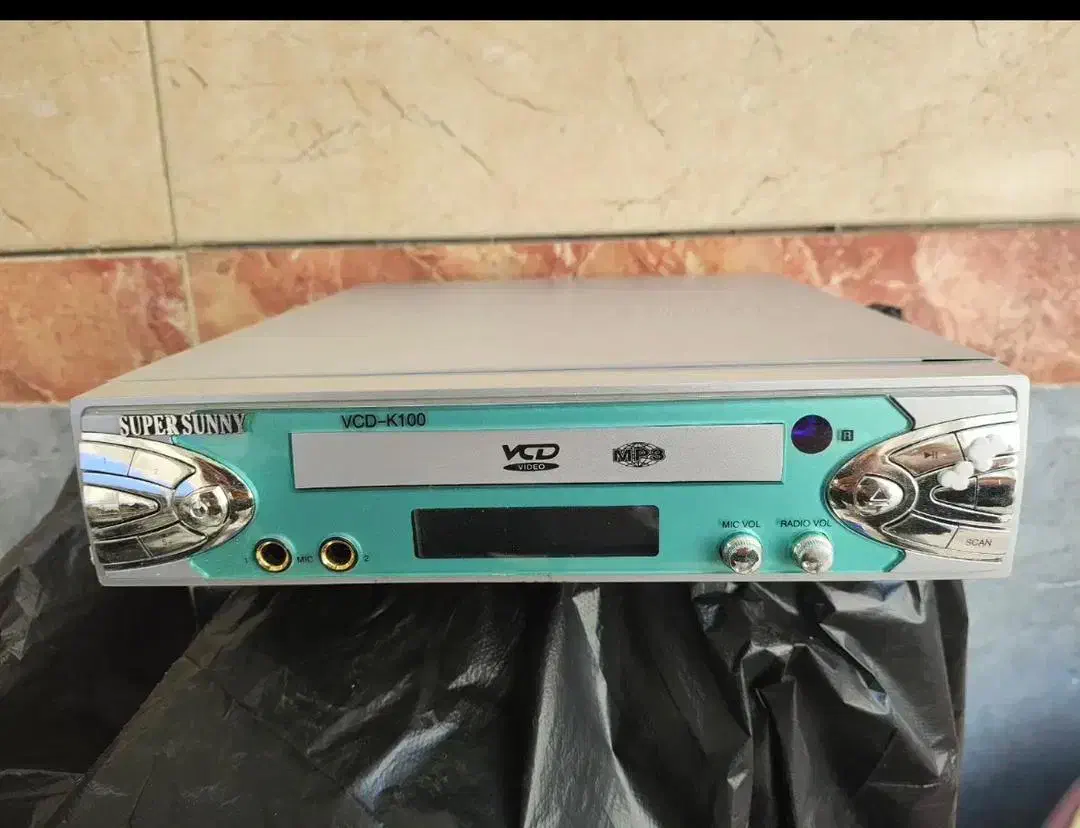 فروش دستگاه دی وی دی|پخش‌کننده DVD و ویدیو|لار, |دیوار