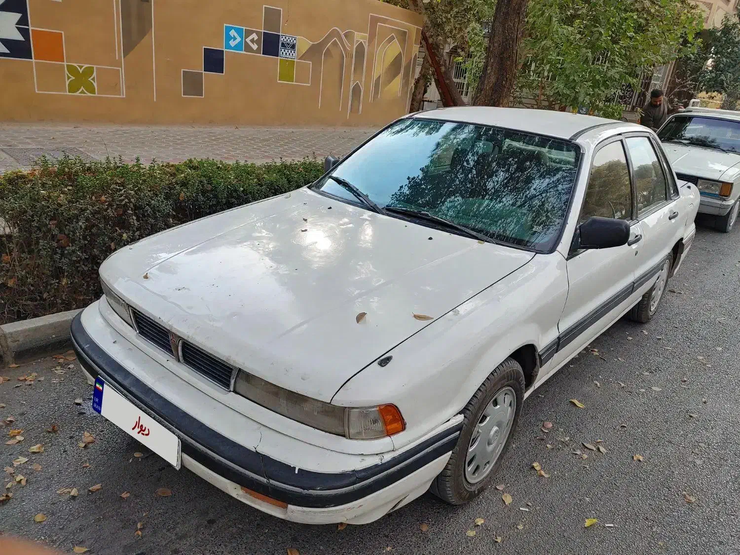 میتسوبیشی گالانت|خودرو سواری و وانت|صدرا-فارس, فاز ۱|دیوار