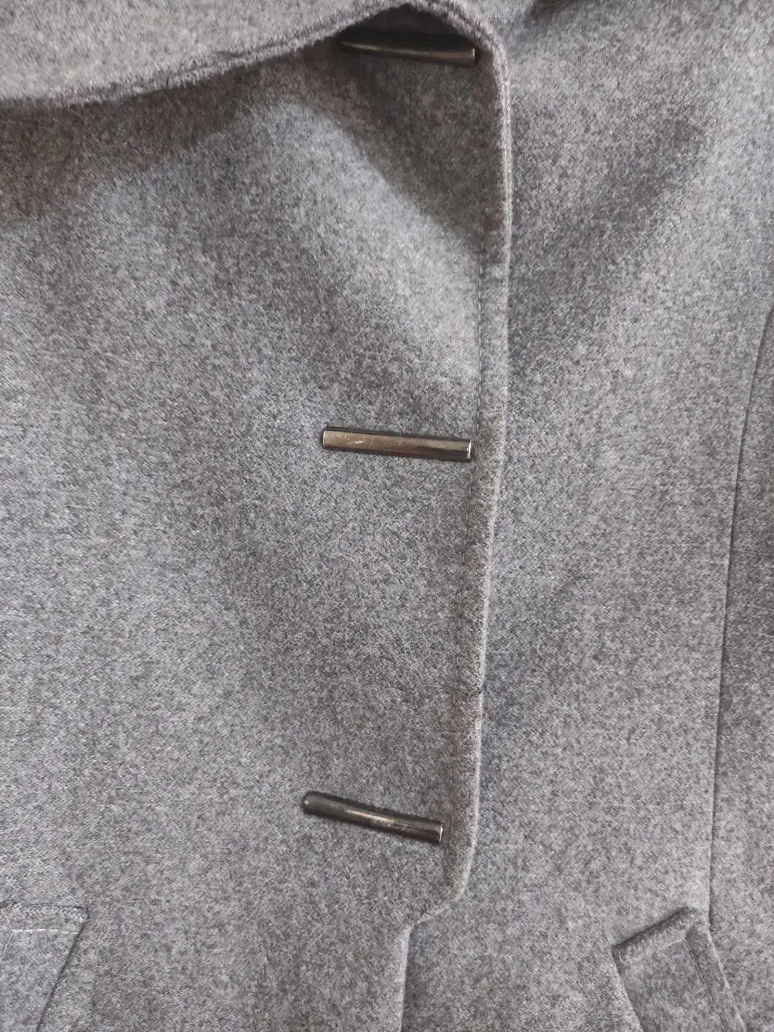 پالتوپشم درحدنو|لباس|مراغه, |دیوار