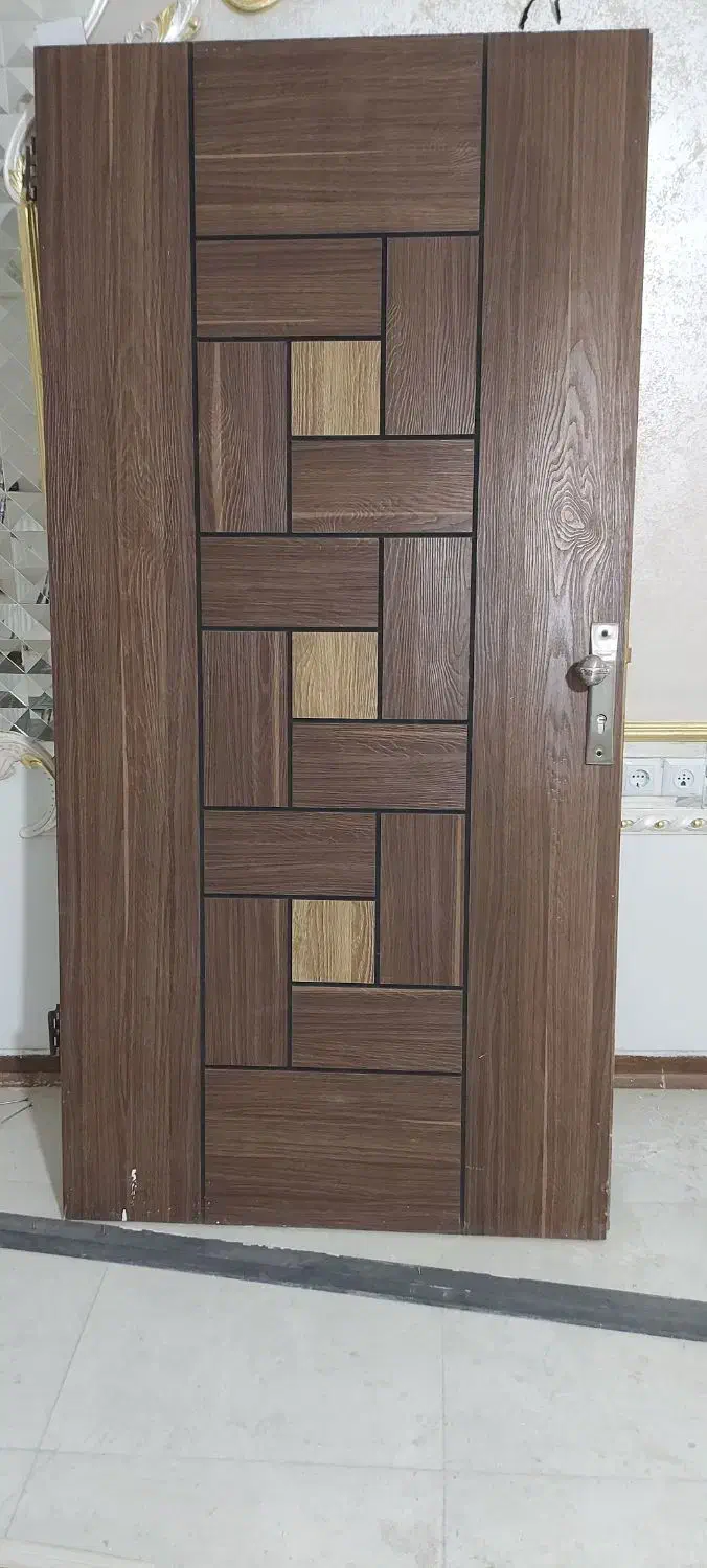 درب وردی اپارتمان نو|مصالح و تجهیزات ساختمان|اصفهان, شاهزید|دیوار