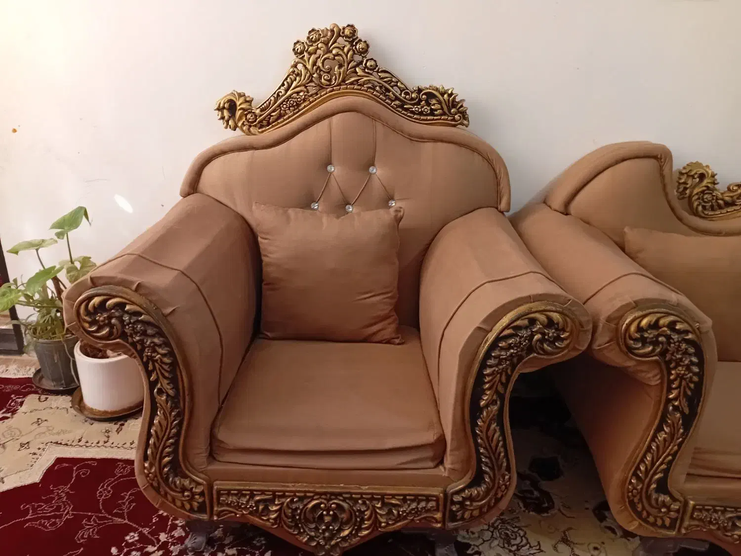 مبلمان ۷ نفره تمیز و شیک|مبلمان خانگی و میز عسلی|تربت جام, مسکن مهر|دیوار