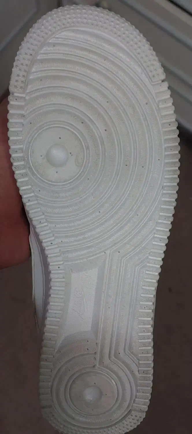 کفش کتانی|کیف، کفش، کمربند|فولادشهر, B5|دیوار