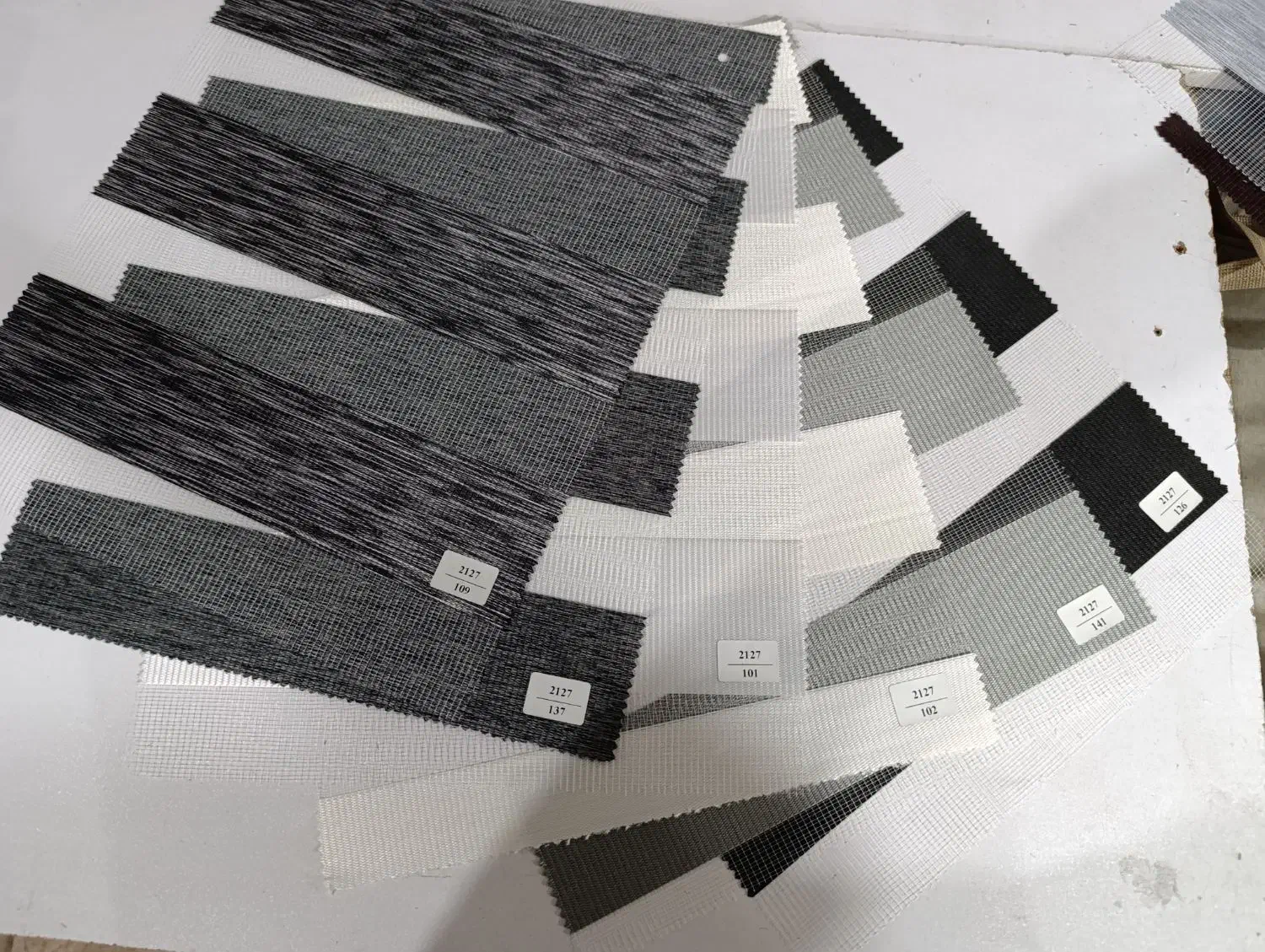 پرده زبرا|پرده، رانر، رومیزی|پردیس, شهرک صنعتی کمرد|دیوار