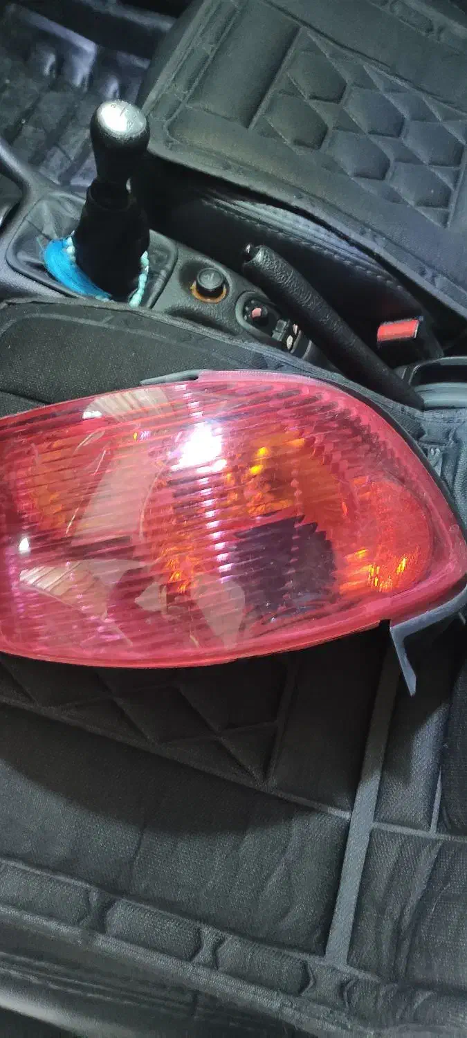 .رینگ . چراغ عقب ۲۰۶ TU5|قطعات یدکی و لوازم جانبی|شازند, |دیوار