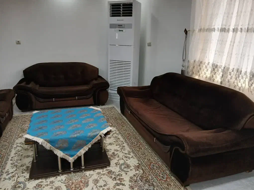 مبل دسته دوم|مبلمان خانگی و میز عسلی|بندر دیر, |دیوار