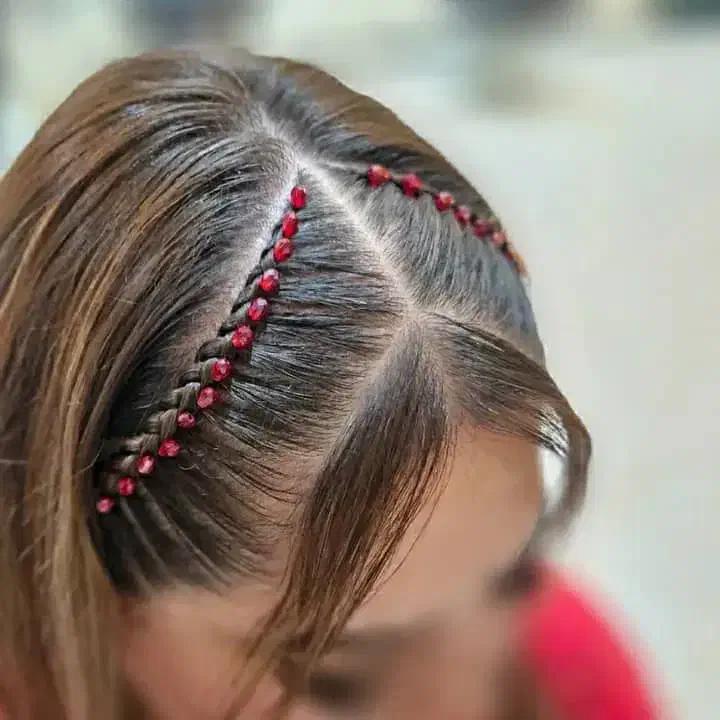 سالن زیبایی تارا ...چاه جمال فاروق اعظم ۲۳|خدمات آرایشگری و زیبایی|ایرانشهر, |دیوار