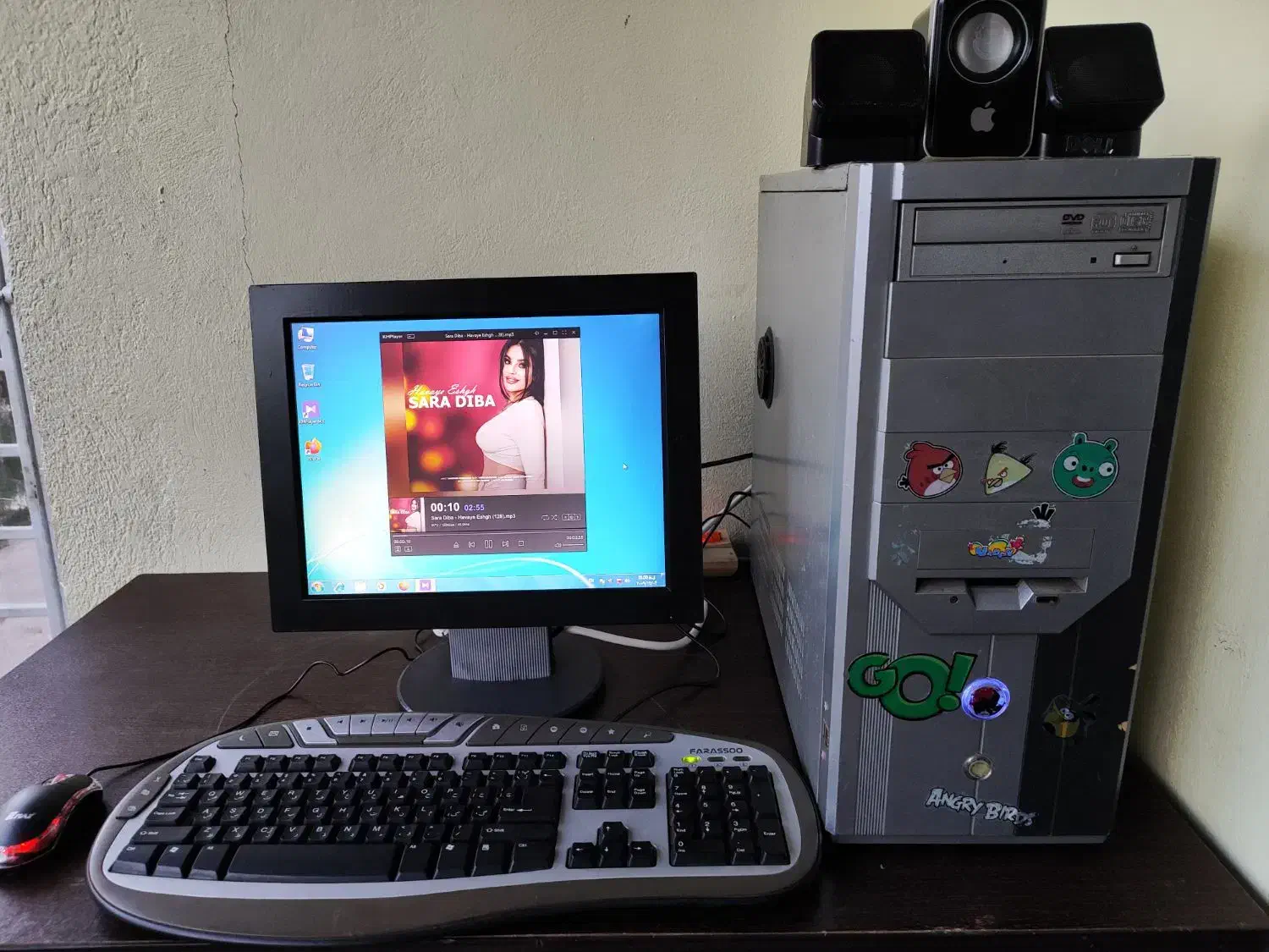 کامپیوتر ۵۲۰۰ با رم ۴ ddr2 هارد ۳۲۰ و گرافیک ۱|رایانه رومیزی|چالوس, |دیوار