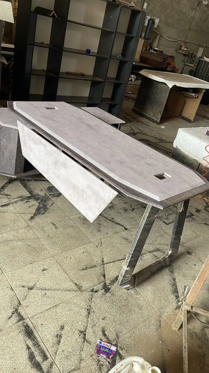 میز مدیریت مدرن پایه سه بعدی|مبلمان اداری|کرج, عظیمیه|دیوار