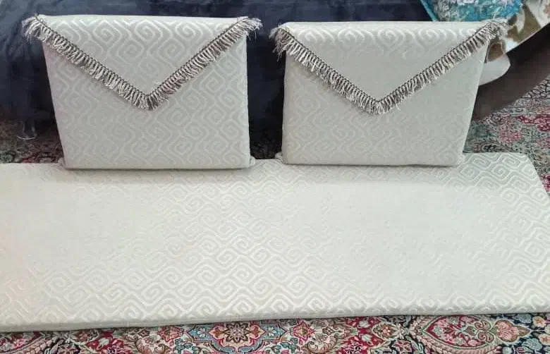 پشتی کناره|پشتی|سیرجان, |دیوار