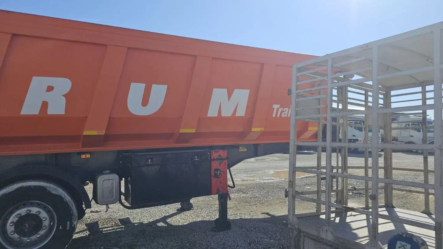 تریلی کمپرسی اروم شرکتی|خودرو سنگین|تهران, هاشمی|دیوار