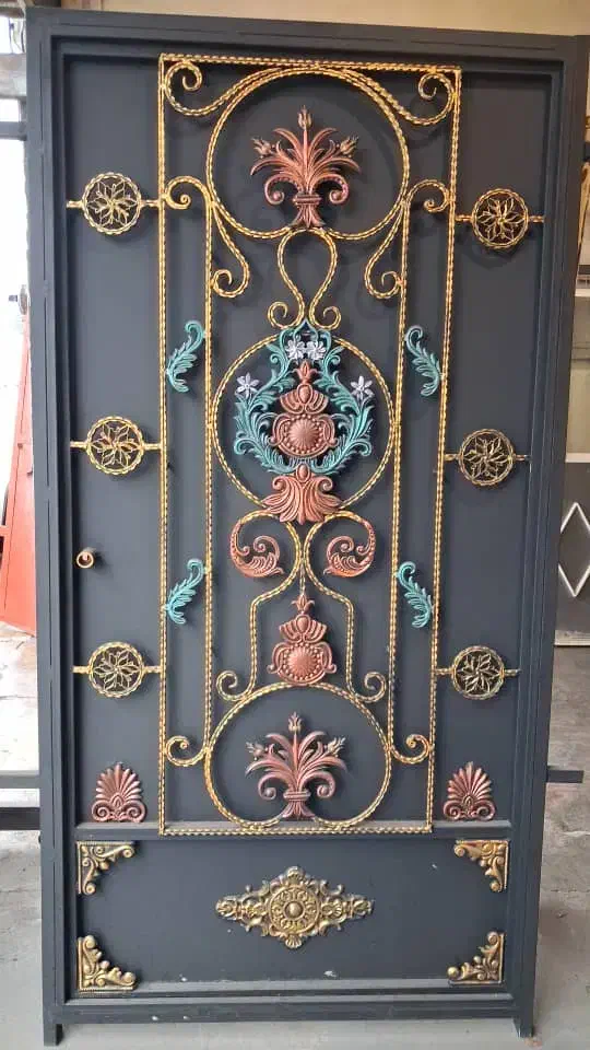 جوشکار والپست درب ورودی سربندی نرده حفاظ قاب فلزی|خدمات پیشه و مهارت|رشت, کوی طالقانی|دیوار