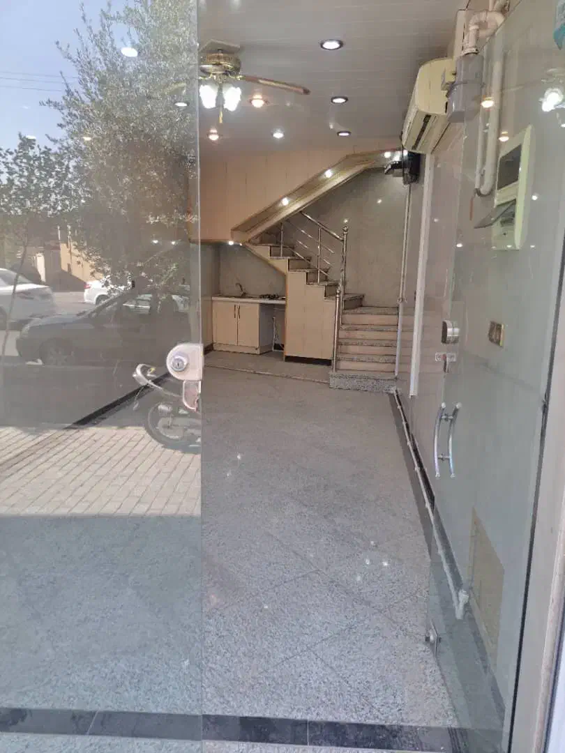 یک باب مغازه در خیابان مطهری به فروش میرسد|فروش مغازه و غرفه|یزد, |دیوار