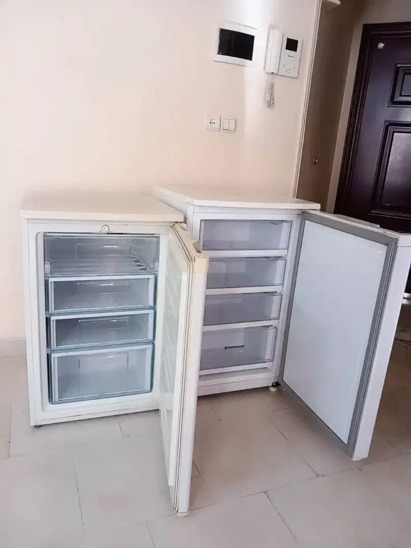 فریزر هتلی کوچیک ۲ عدد|یخچال و فریزر|نظرآباد, شهرک فرهنگیان|دیوار