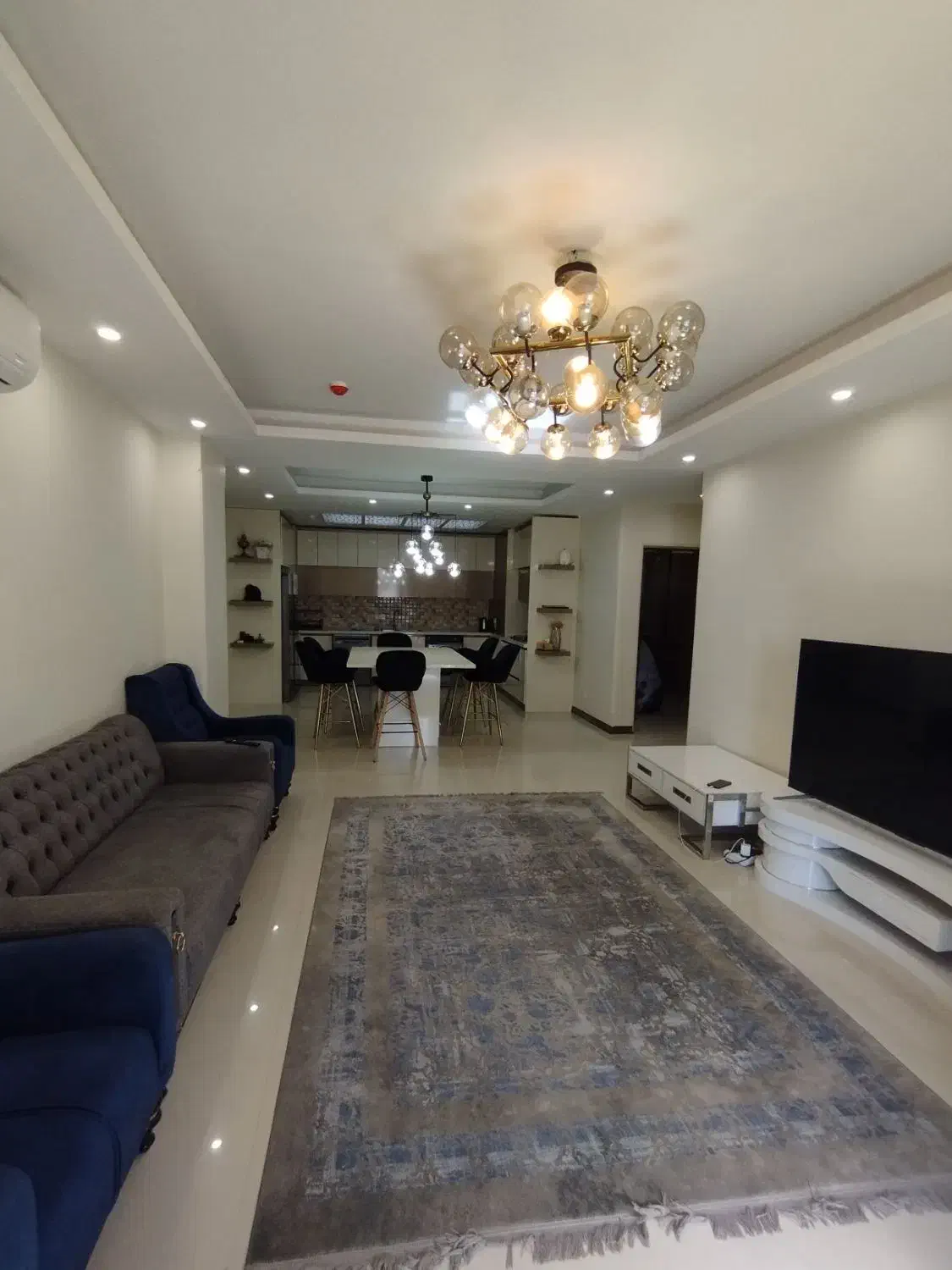 اجاره واحد 110 متری خوش نقشه شیک