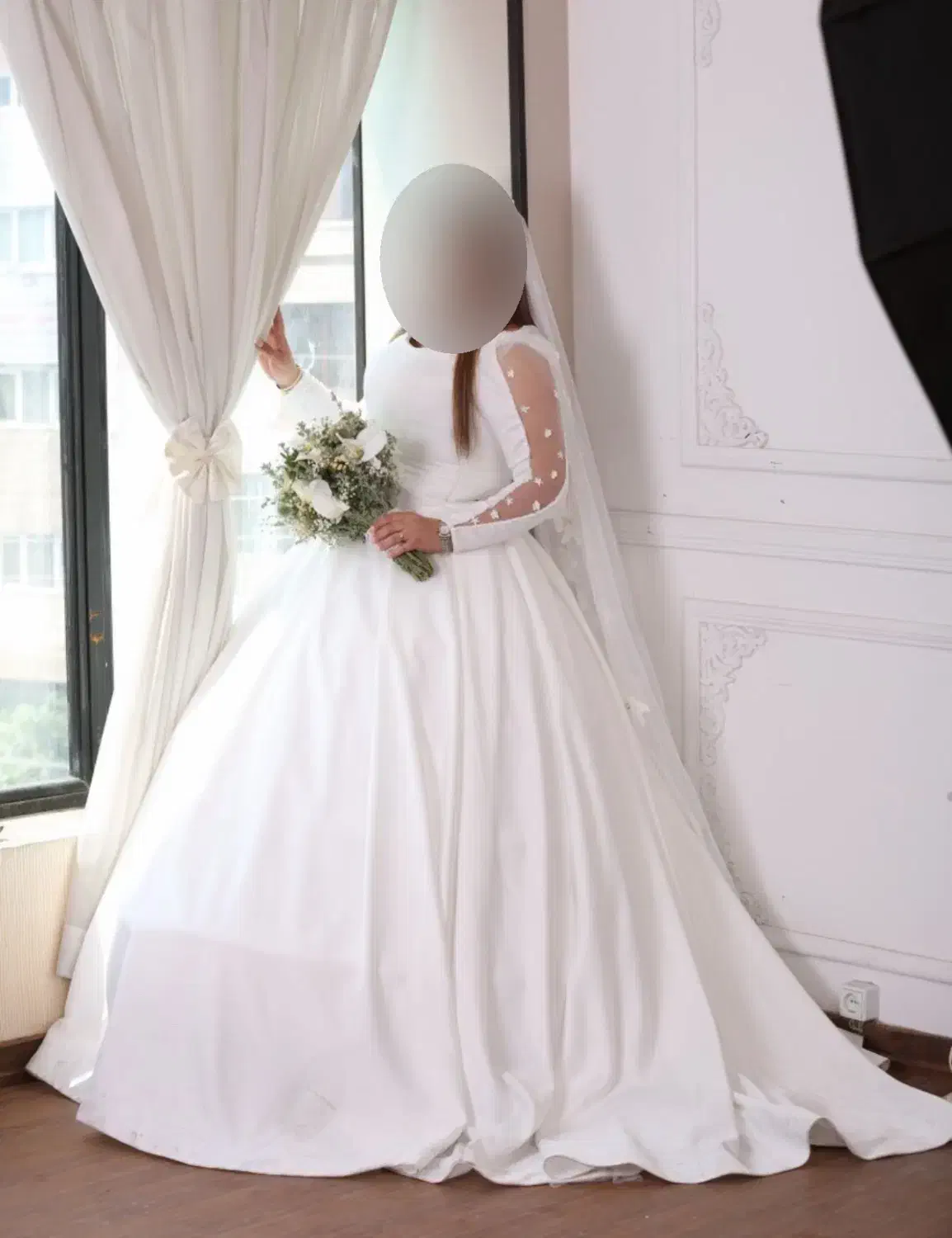 لباس عروس|لباس|رشت, نامجو|دیوار