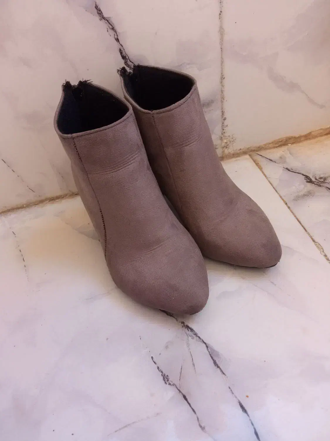 نیم بوت|کیف، کفش، کمربند|ارومیه, |دیوار