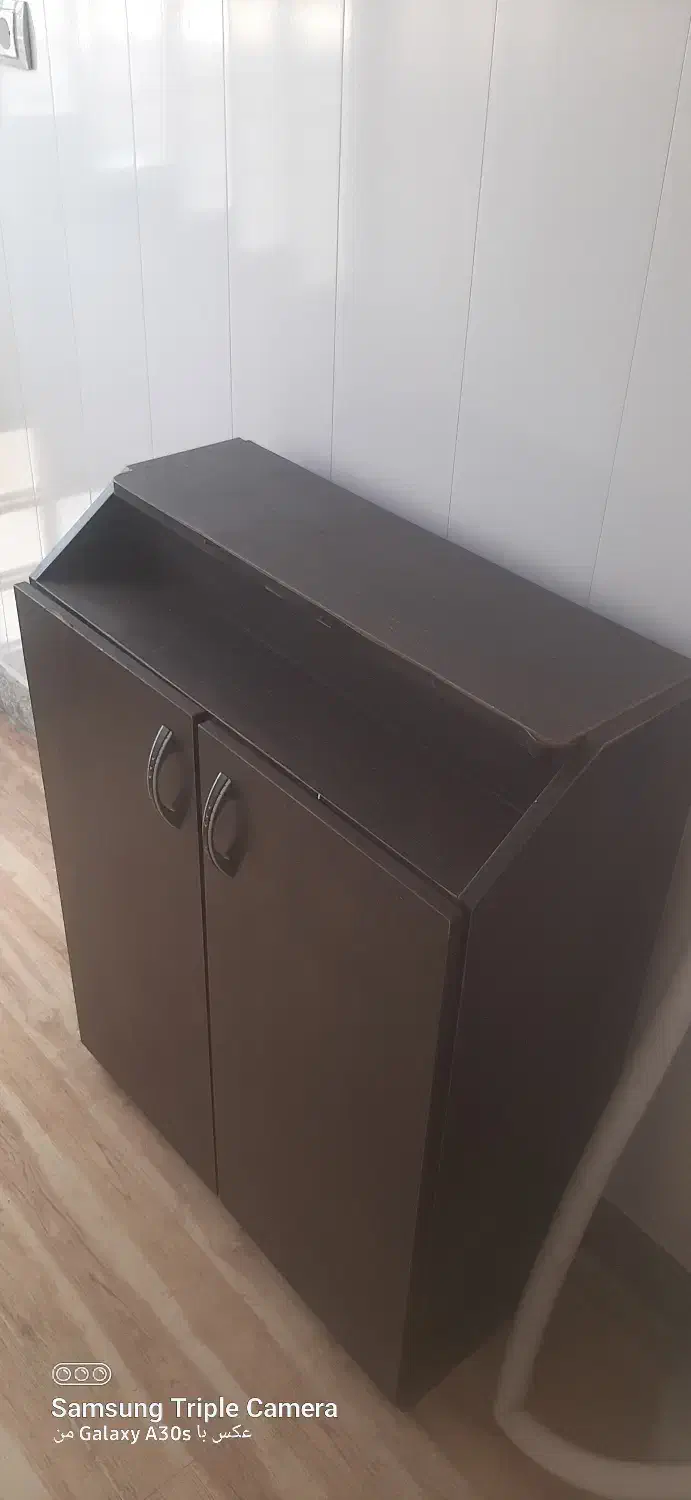 جاکفشی در حد نو|جاکفشی، کمد، دراور|فولادشهر, C1|دیوار