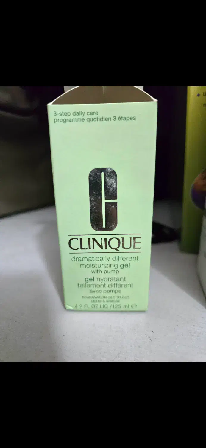 گلیکولیک اسید اوردینری و درماتیکالی کلینیک مختلط|آرایشی، بهداشتی، درمانی|یزد, |دیوار