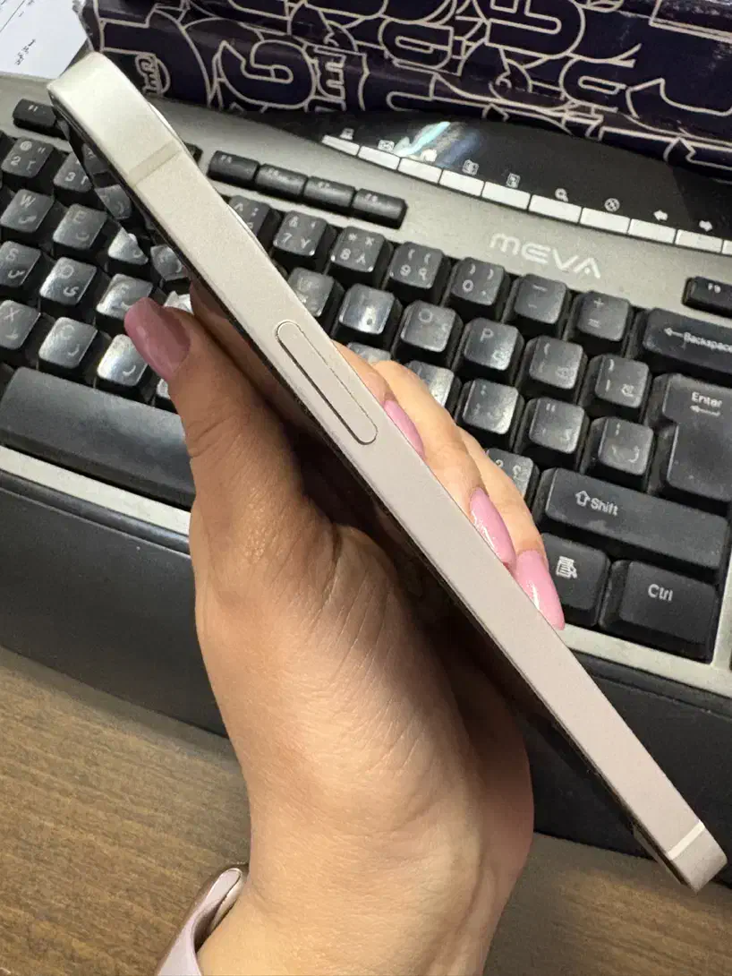 ایفون ۱۲ نرمال|موبایل|اراک, |دیوار