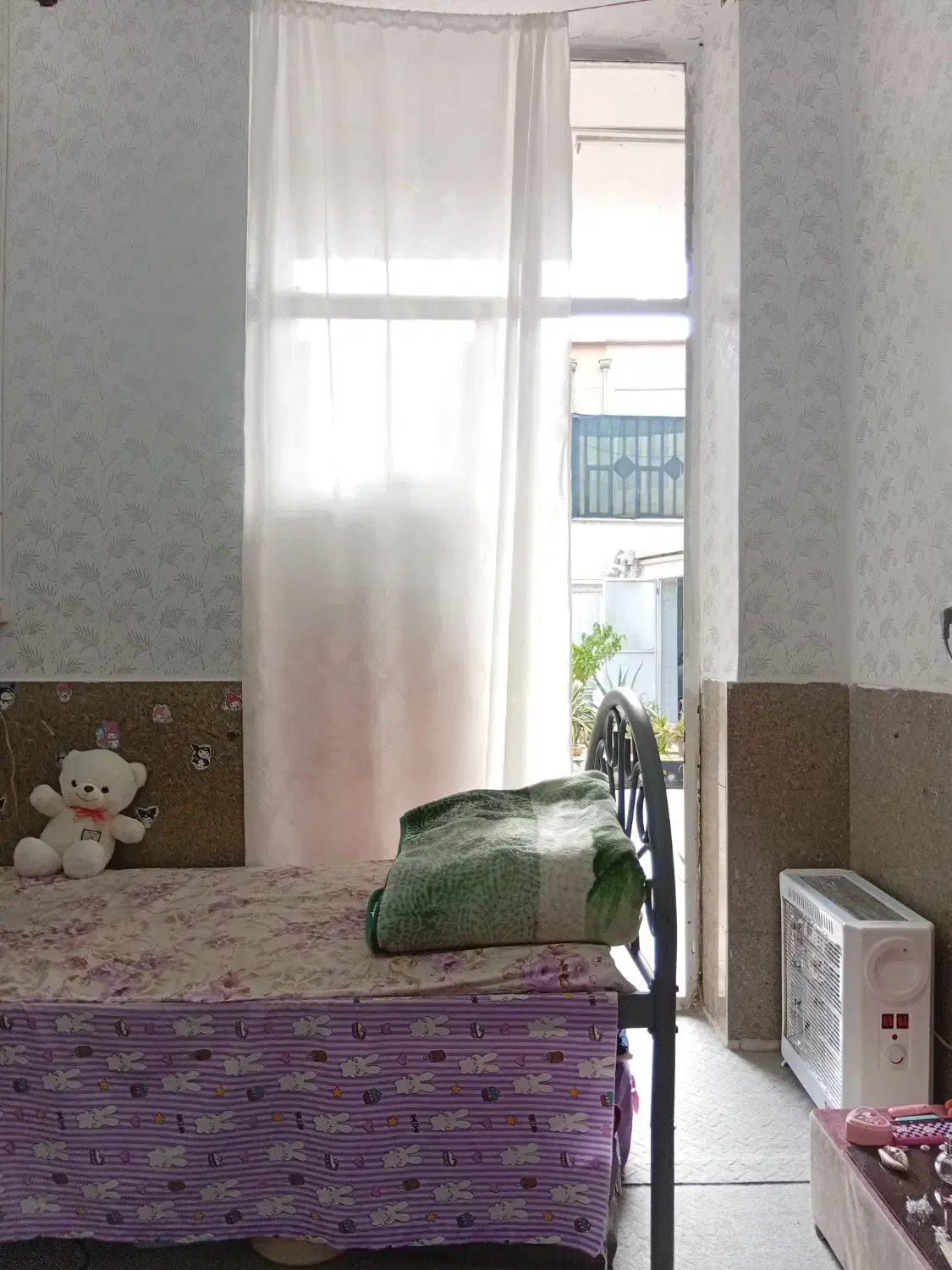 اجاره اتاق دوتخته (خوابگاه دخترانه)|اجارهٔ کوتاهمدت آپارتمان و سوئیت|شیراز, وصال|دیوار