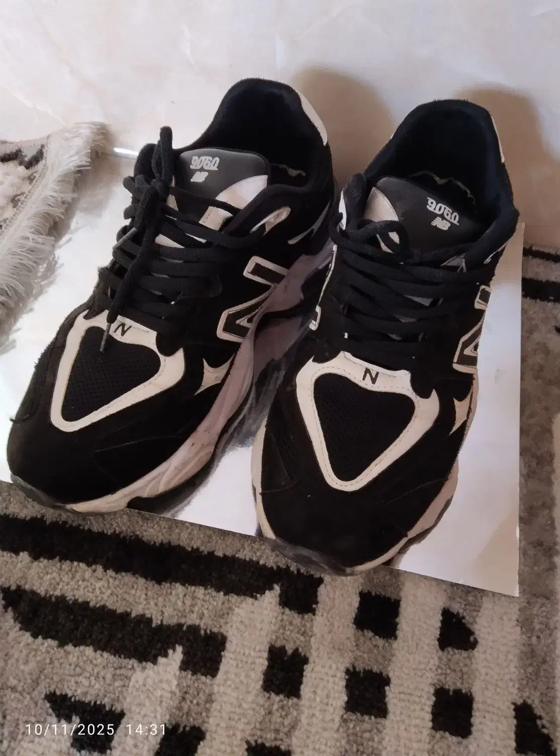 یک جفت کتانی نیو بالانس|کیف، کفش، کمربند|سهند, |دیوار