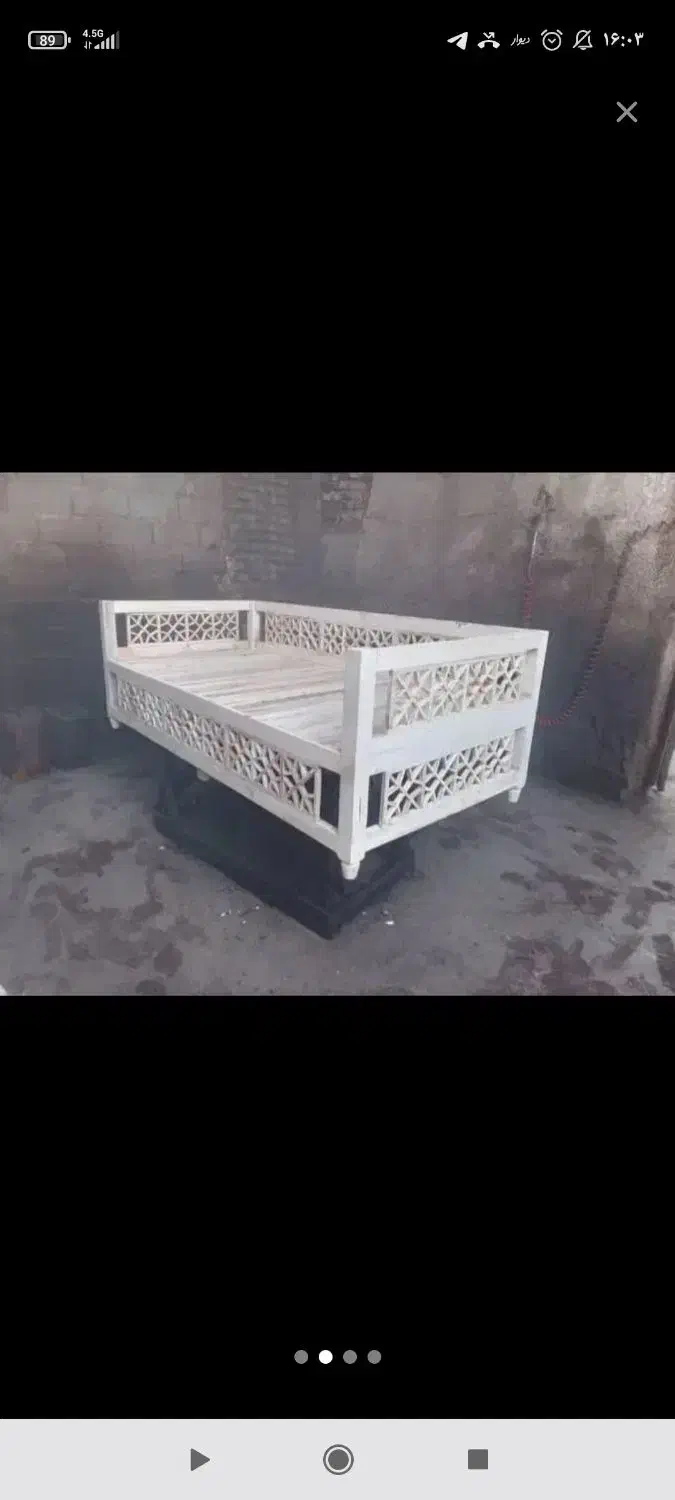 تخت سنتی|صندلی و نیمکت|دوگنبدان, |دیوار