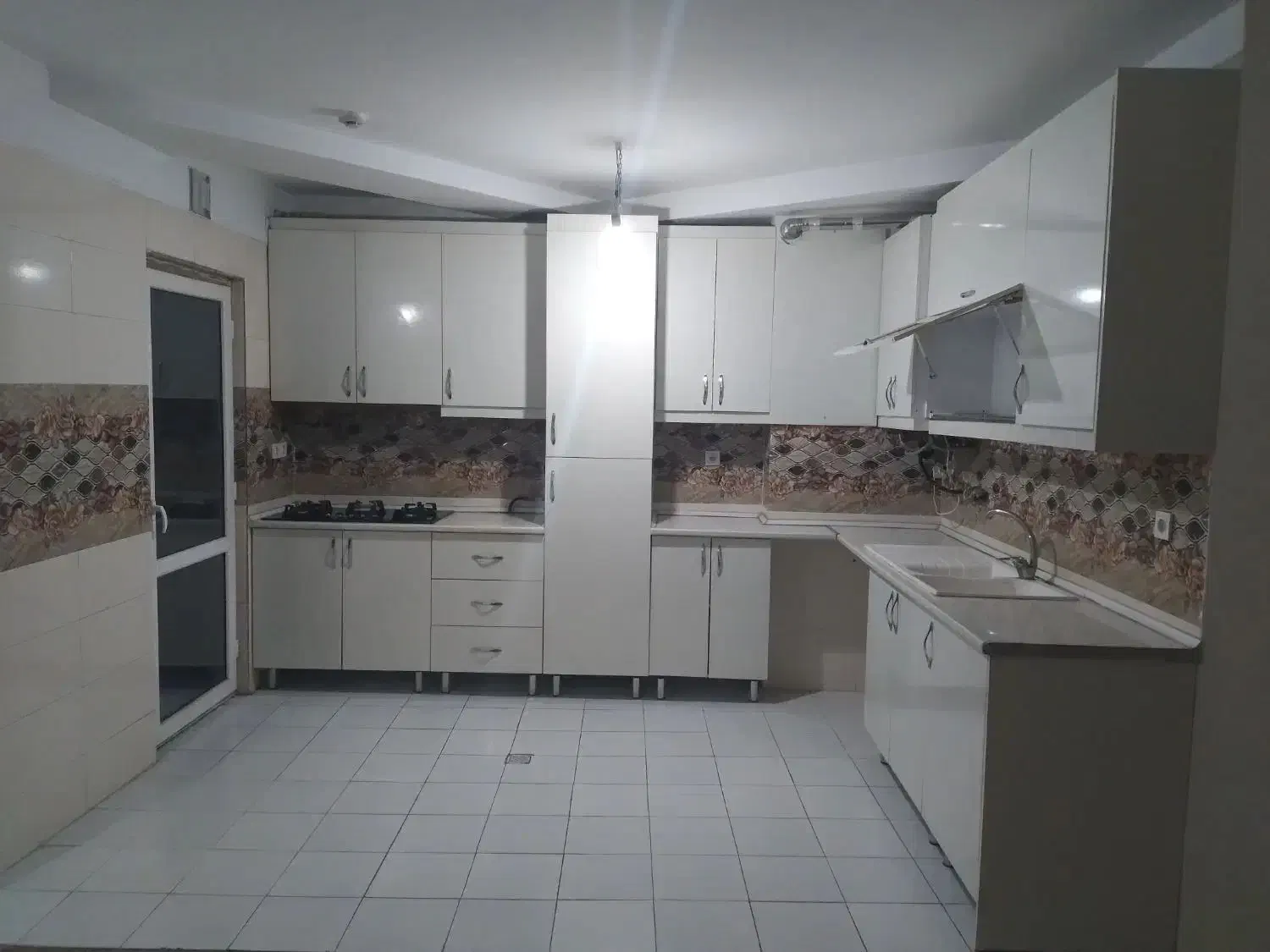 رهن آپارتمان دوخواب فاز ۵ اندیشه|اجارهٔ آپارتمان|اندیشه, اندیشه فاز ۵|دیوار