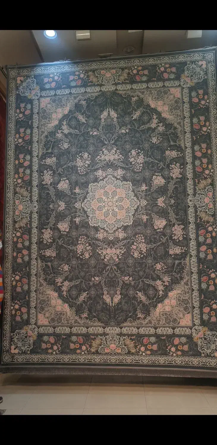 فرش ۱۲۰۰ شانه طرح برجسته|فرش|گرگان, |دیوار