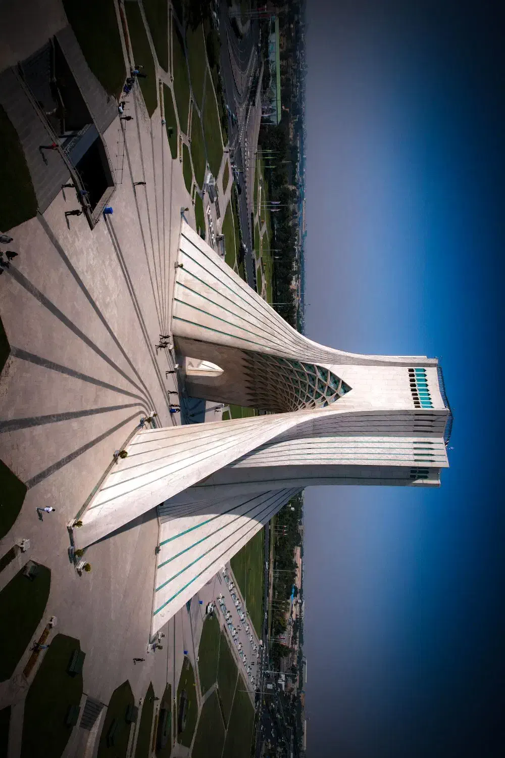 تصویر برداری هوایی تخصصی با هلی شات|خدمات پذیرایی، مراسم|تهران, پاسداران|دیوار