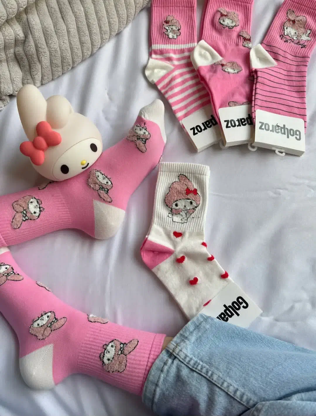 جوراب|لباس|کرمانشاه, |دیوار