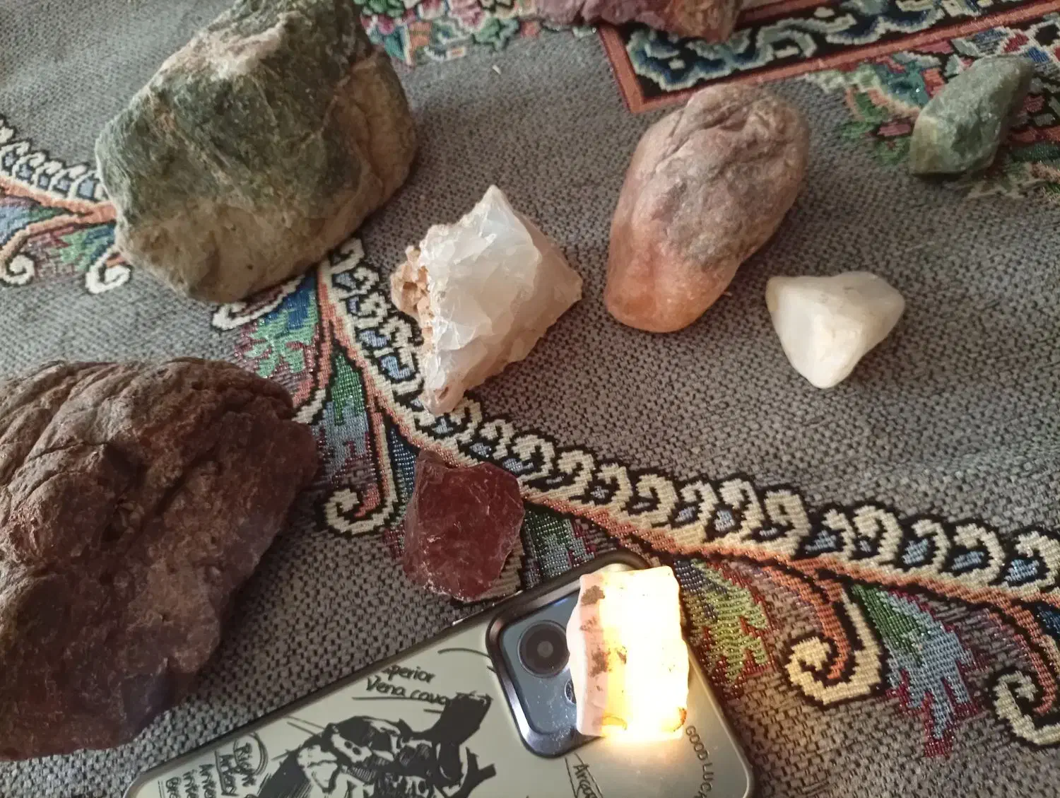 سنگهای قیمتی|جواهرات|مشهد, كنويست|دیوار