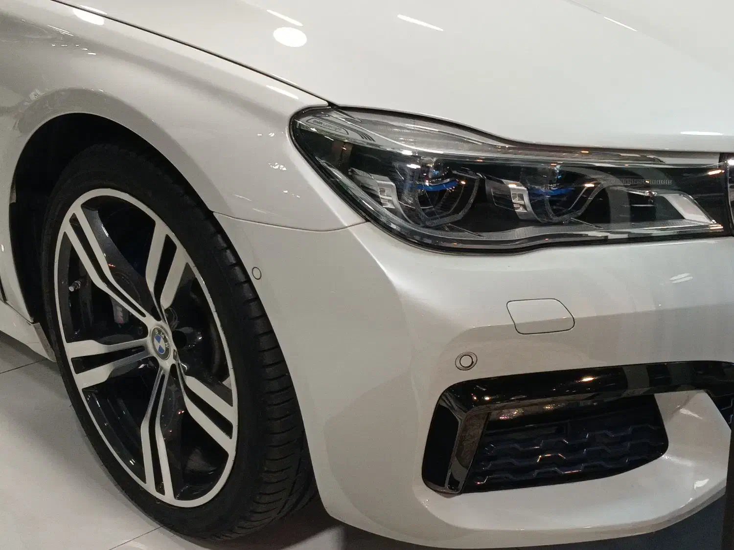 BMW 730 2017|خودرو سواری و وانت|تهران,  امام زاده قاسم (نیاوران)|دیوار