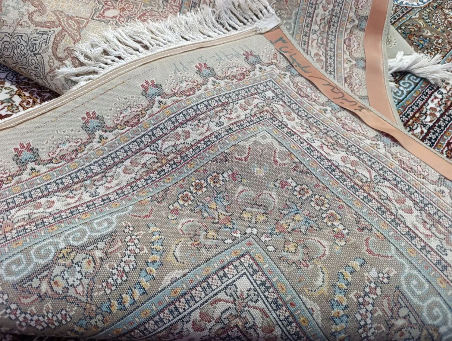 باسلام فرش 700 شانه ماشینی|فرش|کرمانشاه, |دیوار