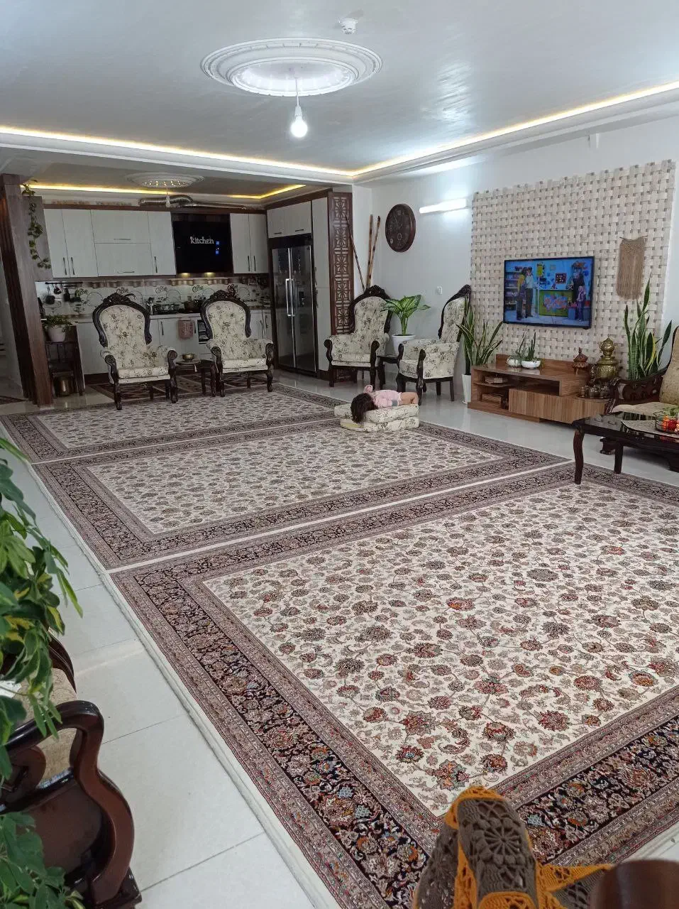 آپارتمان ۱۴۱ متری خیابان گلستان(فقط نقد)|فروش آپارتمان|بجنورد, |دیوار