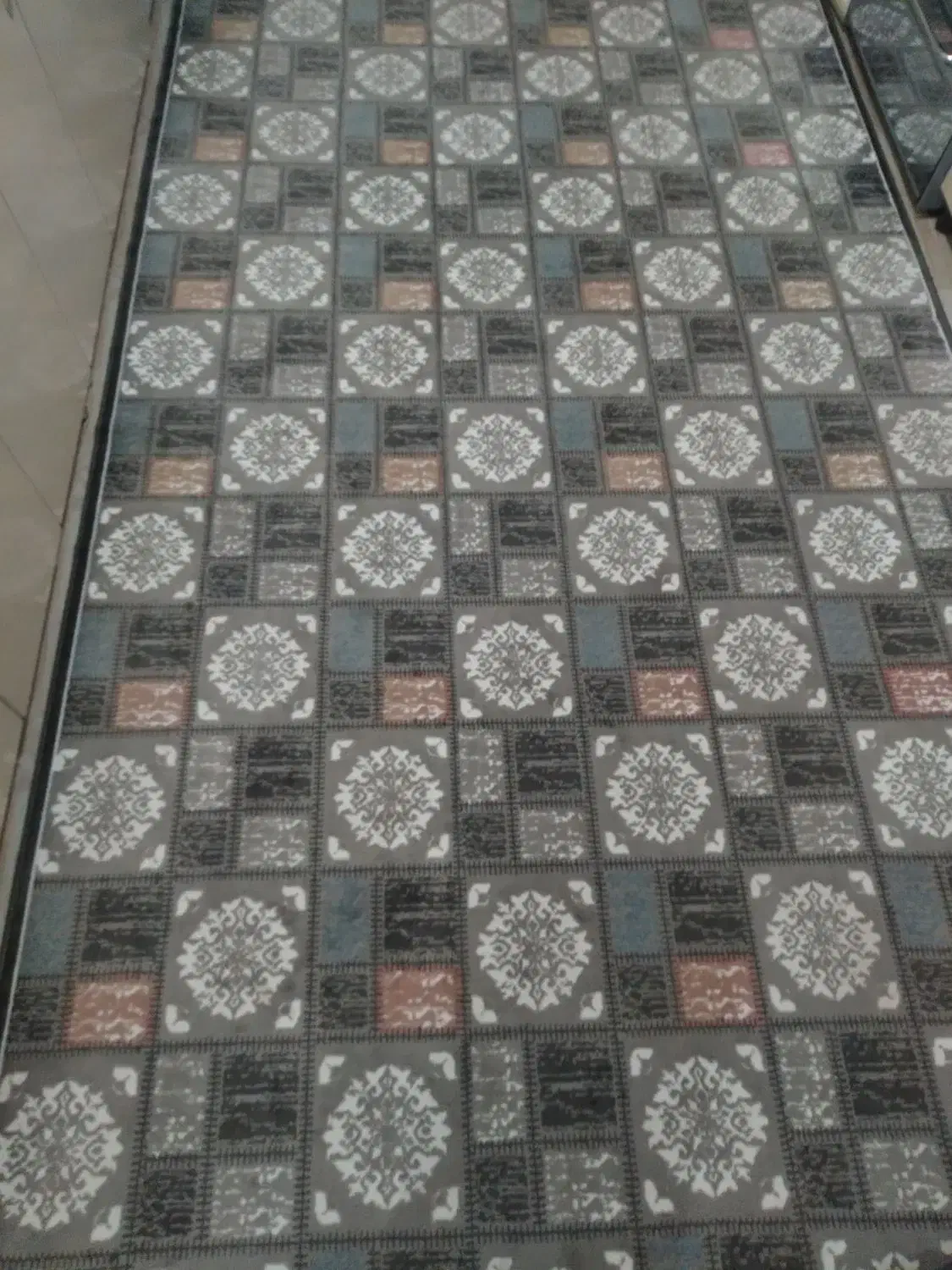 فرش فانتزی زیبا . ۲متر در ۴/۵|فرش|ابهر, |دیوار