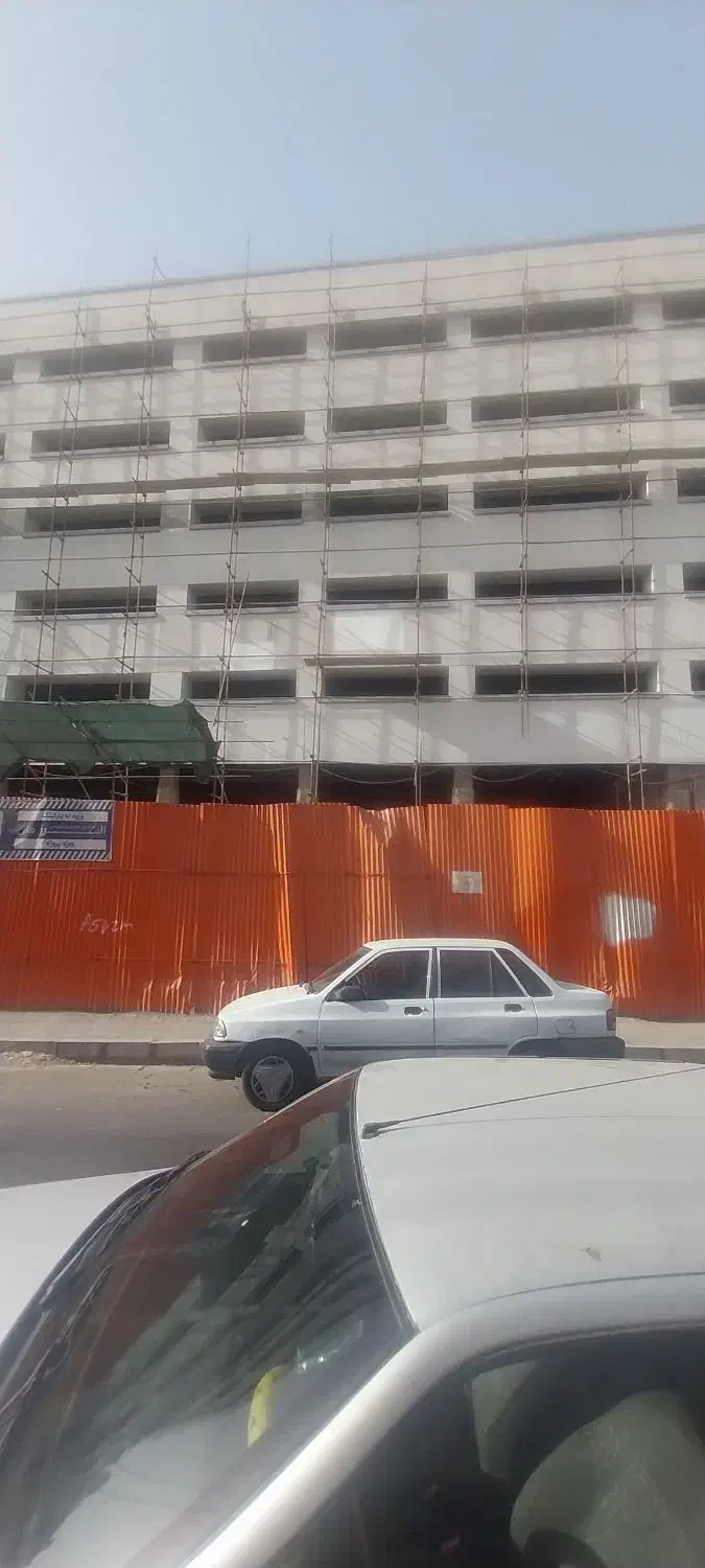 به چند نفر نقاش نمای ساختمان نیازمندیم|استخدام معماری، عمران و ساختمانی|قدس, شهر‌قدس|دیوار