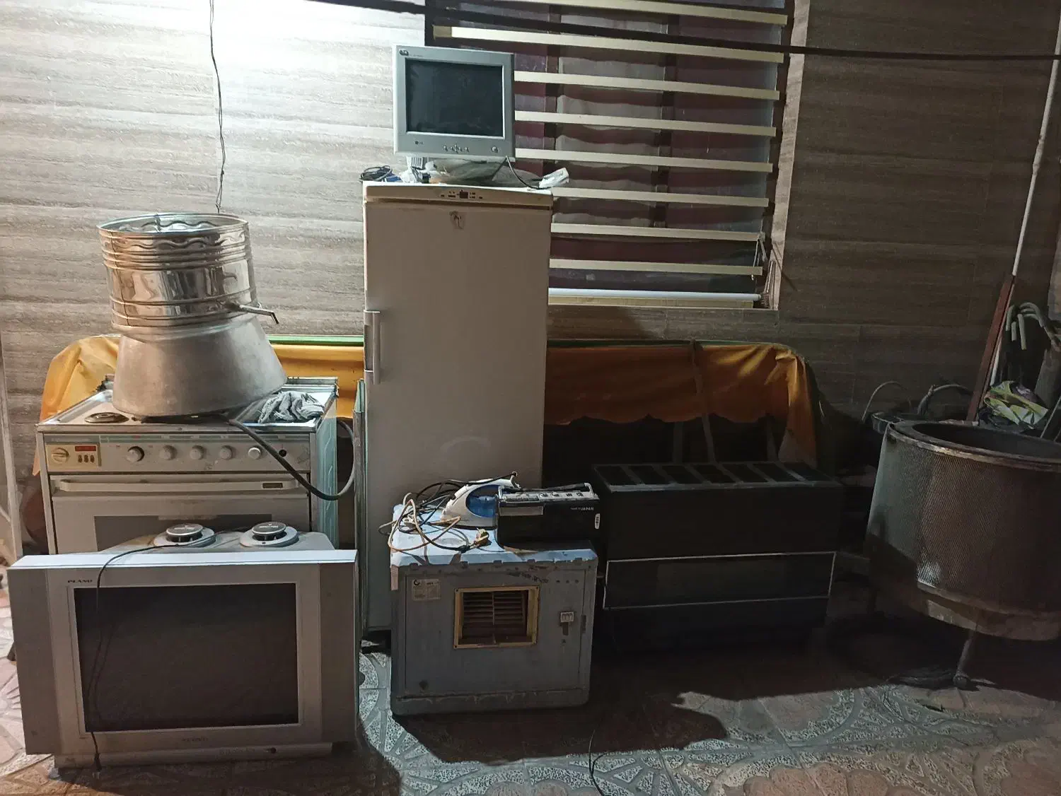 وسایل خونه اشپزخانه|سایر لوازم برقی|کرمان, |دیوار