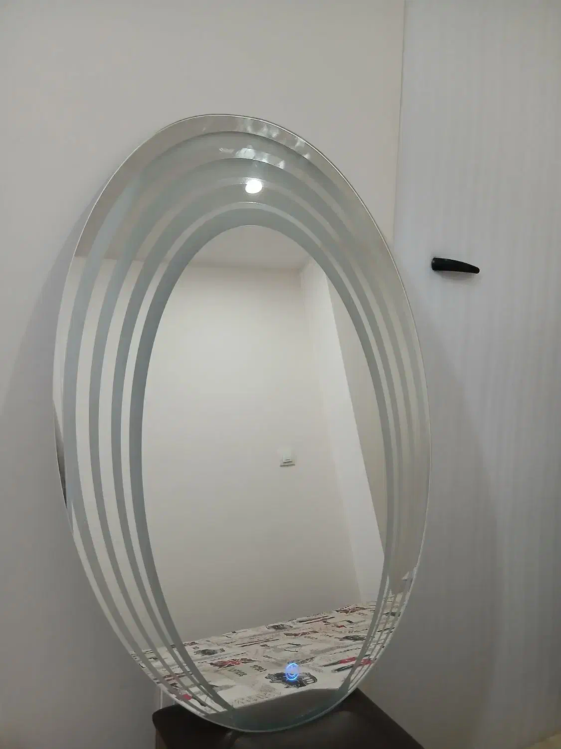 آیینه لمسی همراه با بکلایت|آینه|اصفهان, تخت فولاد|دیوار