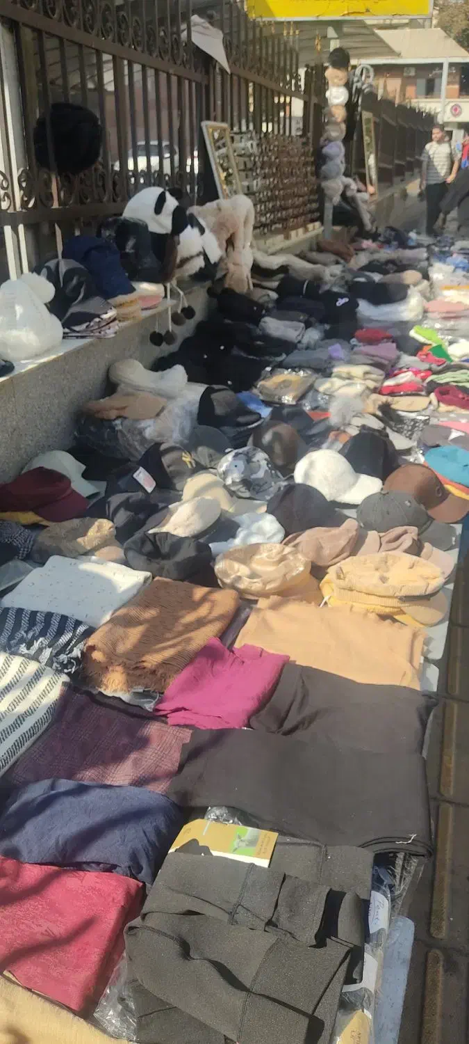 فروشنده آقا یا خانوم در بساط|استخدام بازاریابی و فروش|تهران, زرگنده|دیوار