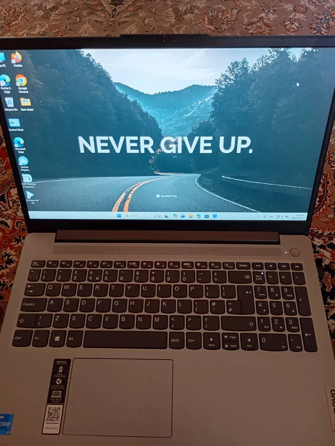 لپ تاپ Lenovo|رایانه همراه|پرند, فاز ۴|دیوار