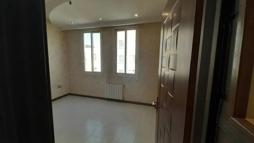 آپارتمان ۹۰ متر اقبال ۱۴ قبل میدان پیروزی|فروش آپارتمان|مشهد, اقبال|دیوار