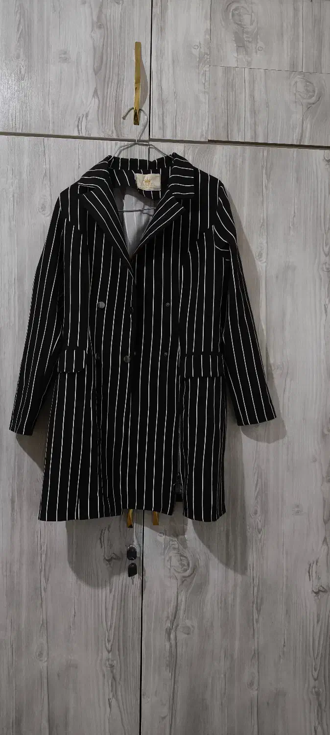 مانتو|لباس|نسیم‌شهر, |دیوار