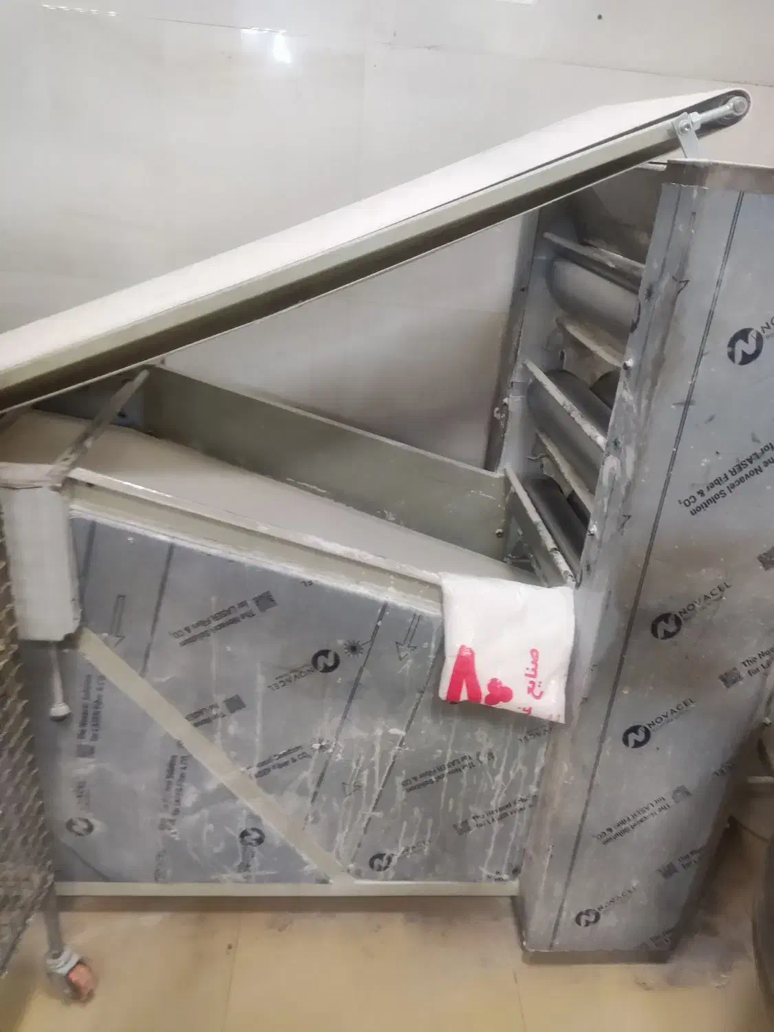 پهن کن خمیر پیتزا|ماشین‌آلات صنعتی|قدس, شهر‌قدس|دیوار