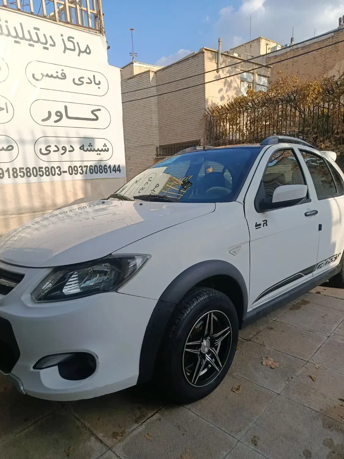 کوئیک r سفید مشکی عروسک|خودرو سواری و وانت|اراک, |دیوار