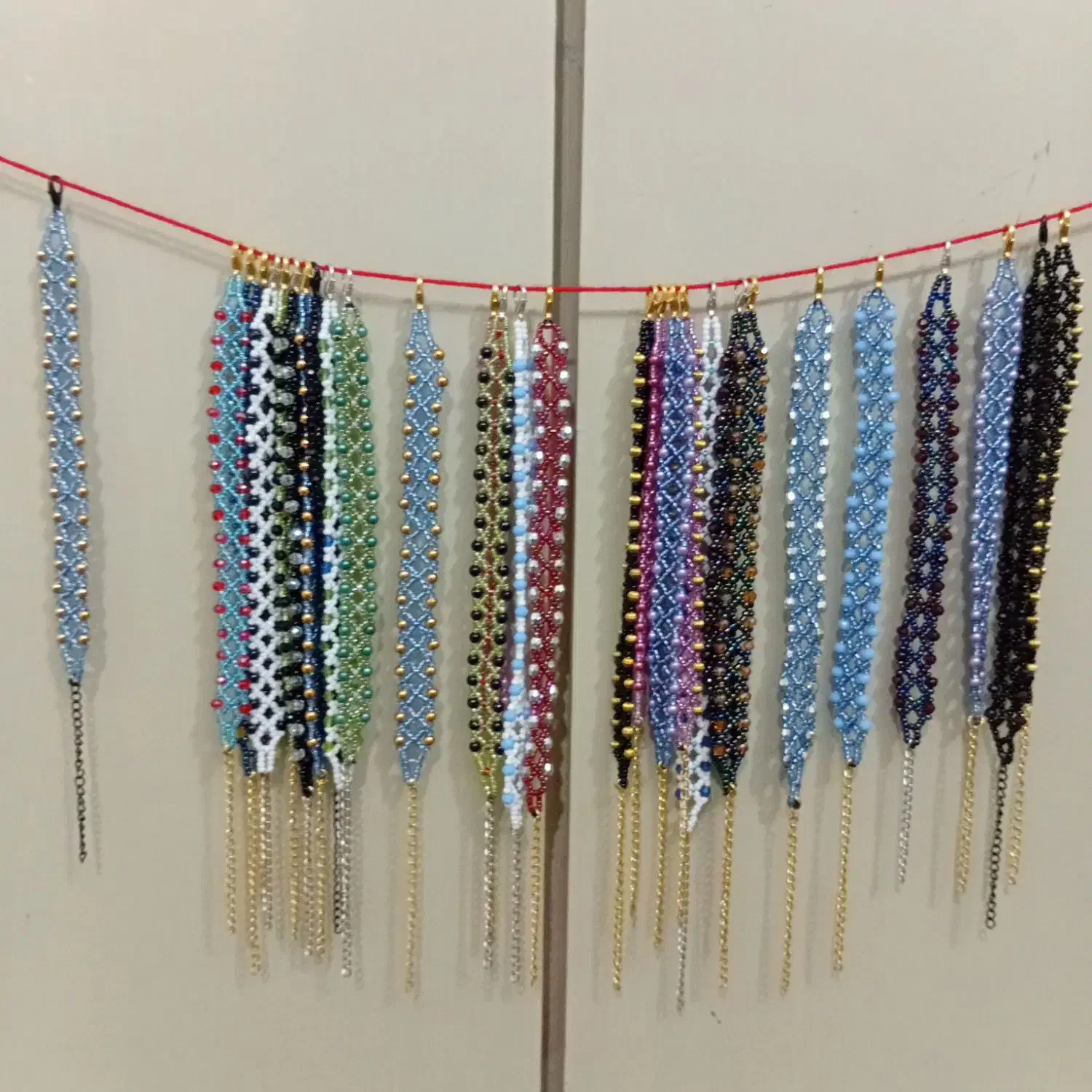 دستبند|زیورآلات و اکسسوری|فولادشهر, B4|دیوار