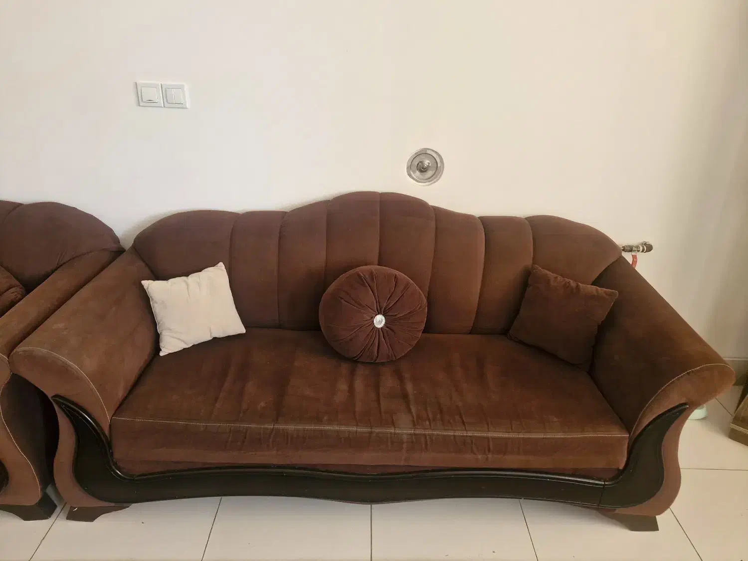 مبل هفت نفره|مبلمان خانگی و میز عسلی|شیراز, تندگویان|دیوار