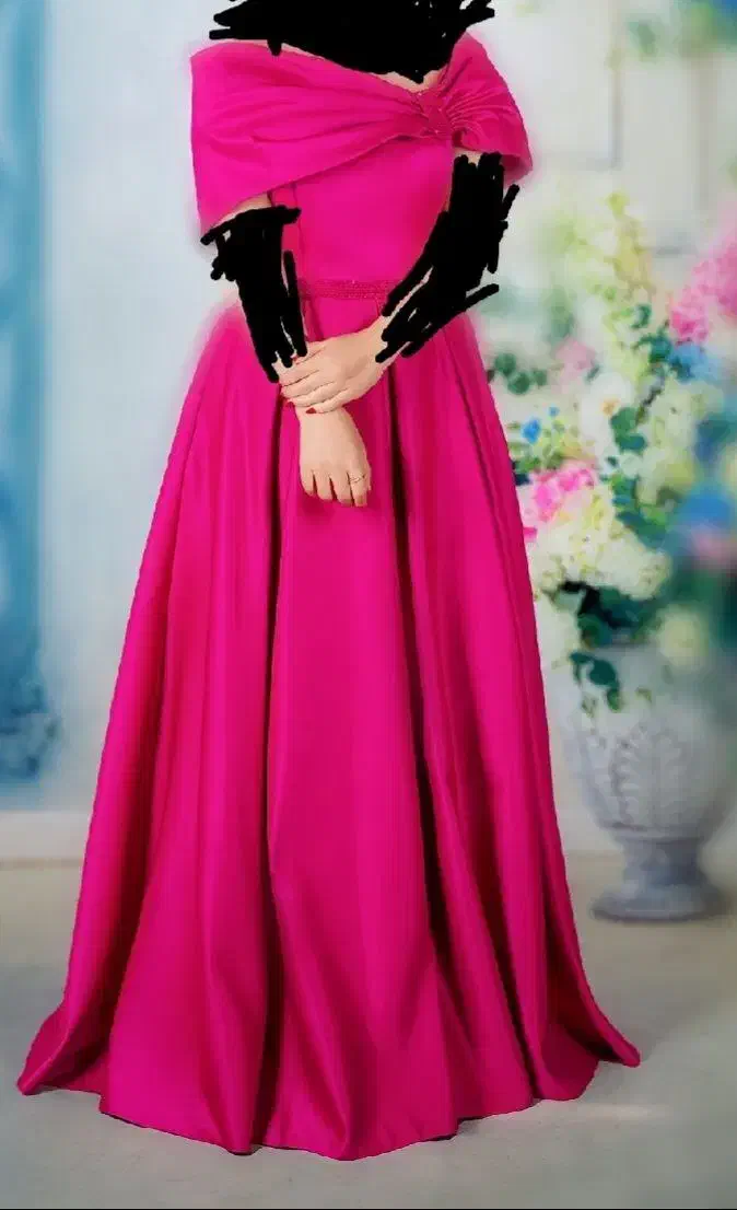 لباس مجلسی نو|لباس|اندیشه, اندیشه فاز ۱|دیوار