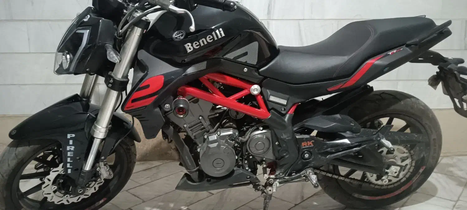 بنلی 300 جفت|موتورسیکلت|بروجرد, |دیوار