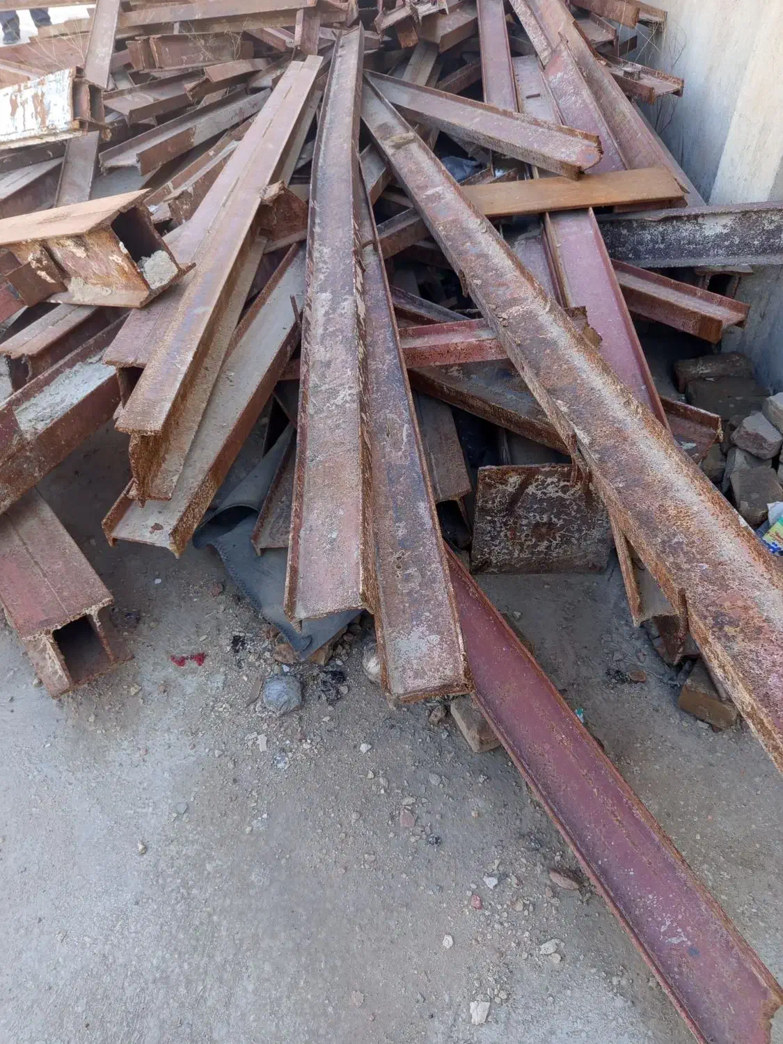 خرید و فروش آهن آلات ضایعات مس شیرآلات الومینیوم|عمده‌فروشی|تهران, دریا|دیوار